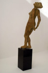 'overgave', brons, Agnes Bomers