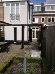 rozenhekje voor frans balkon, ontwerp Agnes Bomers